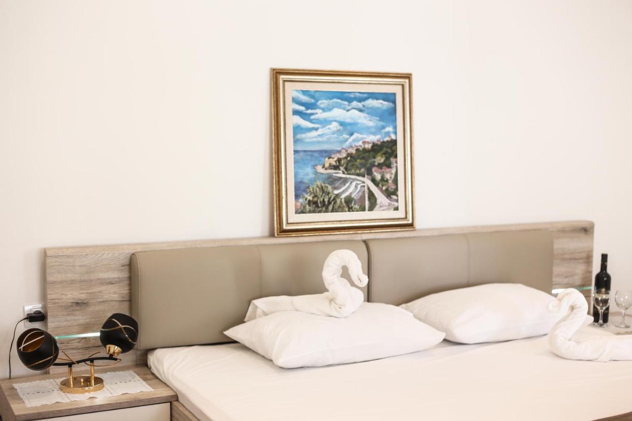 Arte Apartments Ulcinj Buitenkant foto