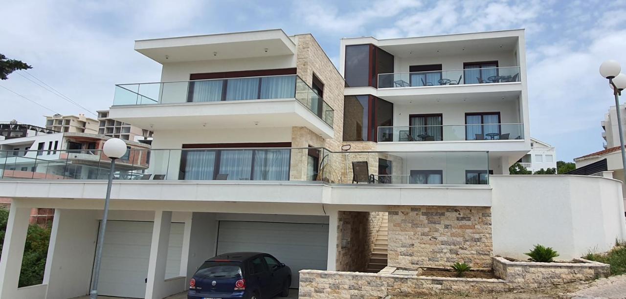 Arte Apartments Ulcinj Buitenkant foto